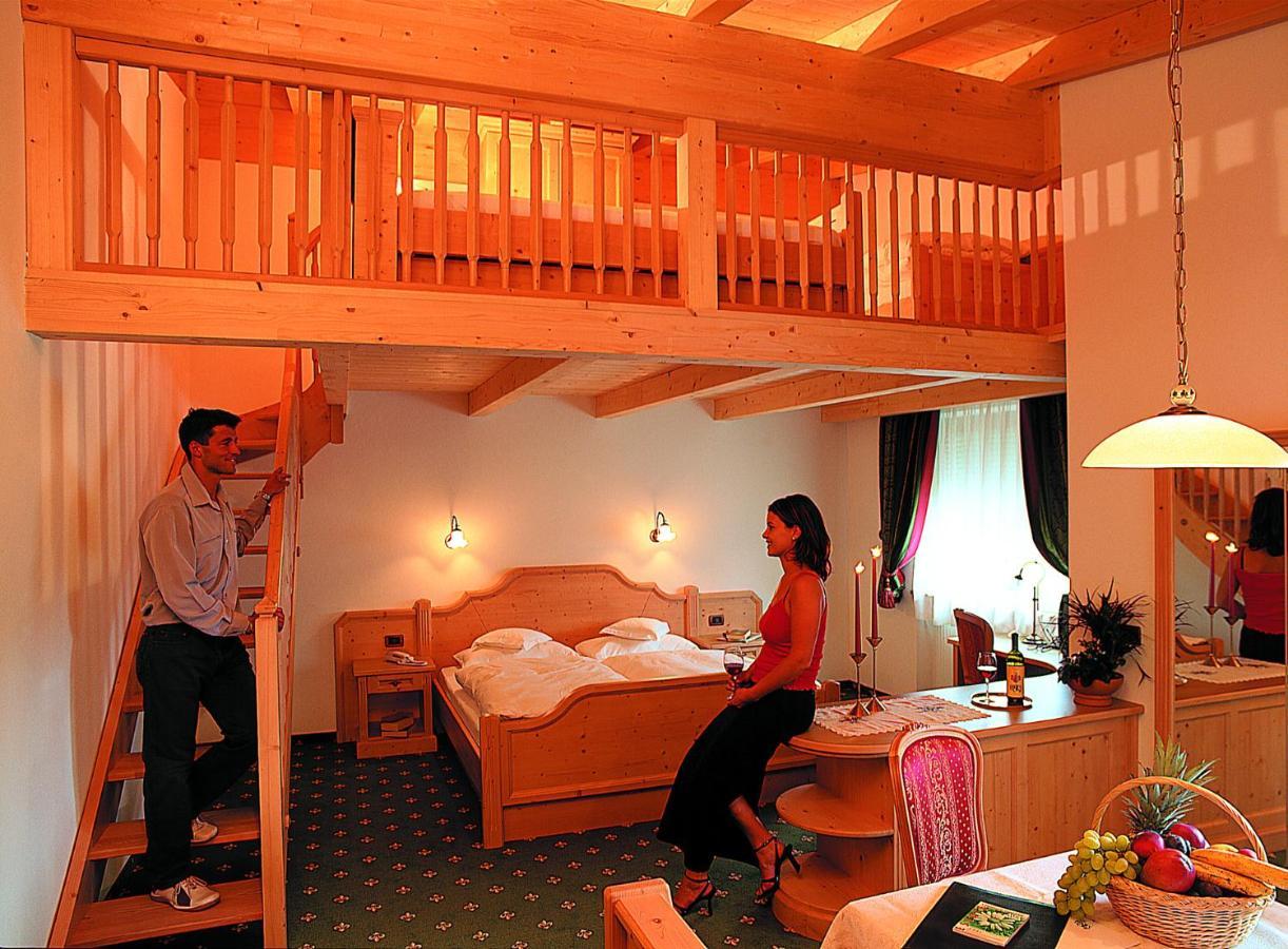 Hotel Costes Corvara In Badia Kültér fotó