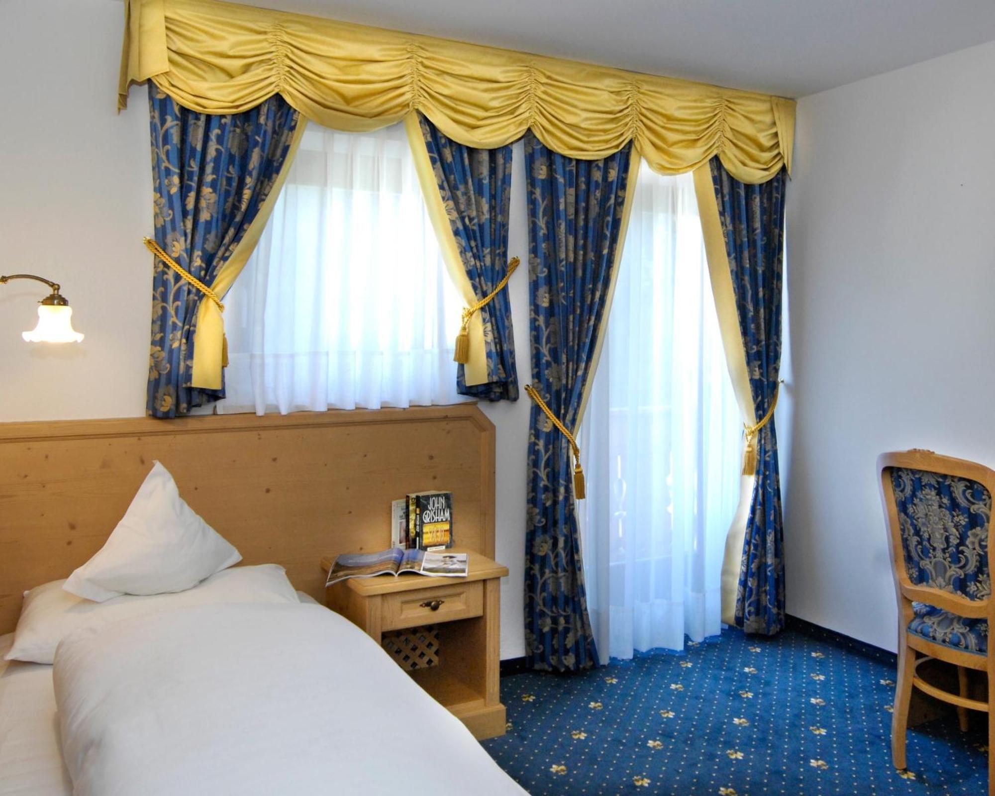 Hotel Costes Corvara In Badia Kültér fotó