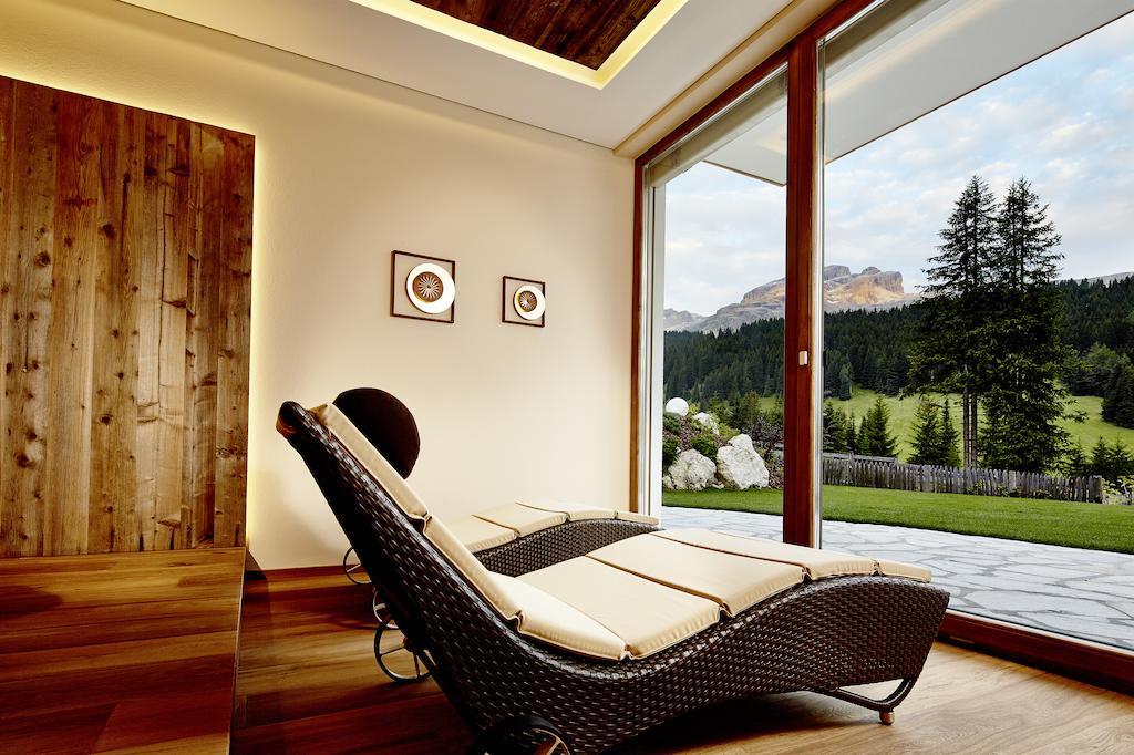 Hotel Costes Corvara In Badia Kültér fotó