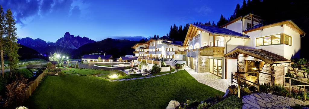 Hotel Costes Corvara In Badia Kültér fotó